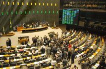 Mais de 90% dos deputados disputarão a reeleição