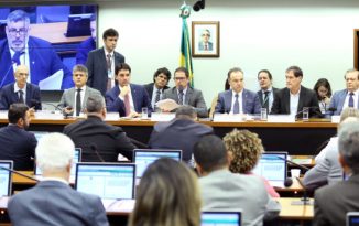 Deputado diz que Governo ‘demoniza’ servidores para aprovar reforma da Previdência