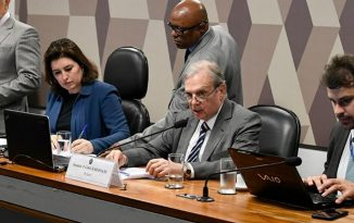 PEC Paralela da Previdência é aprovada na CCJ do Senado e segue para Plenário