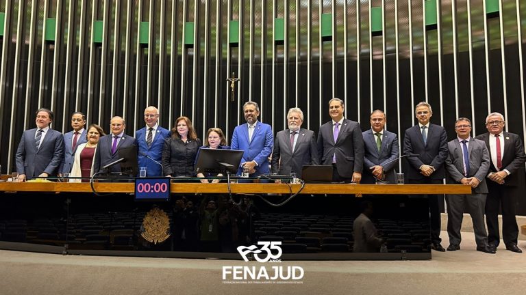 Fenajud participa de sessão solene em comemoração aos 150 anos do TJCE