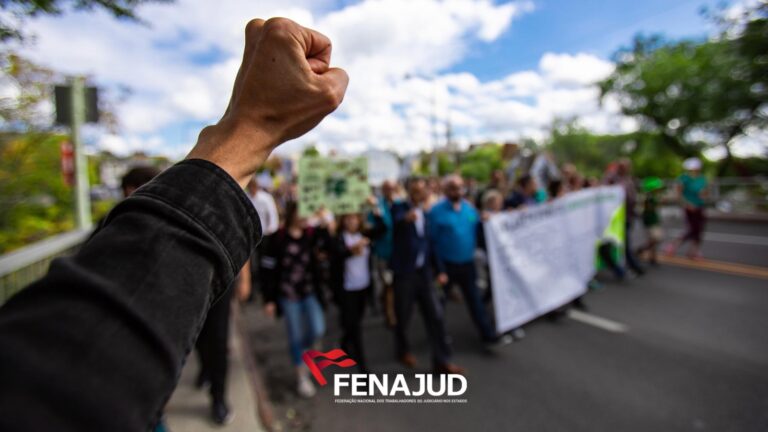 Fenajud conclama servidoras e servidores da justiça estadual a apoiarem a aprovação do “Descongela Já” na Câmara