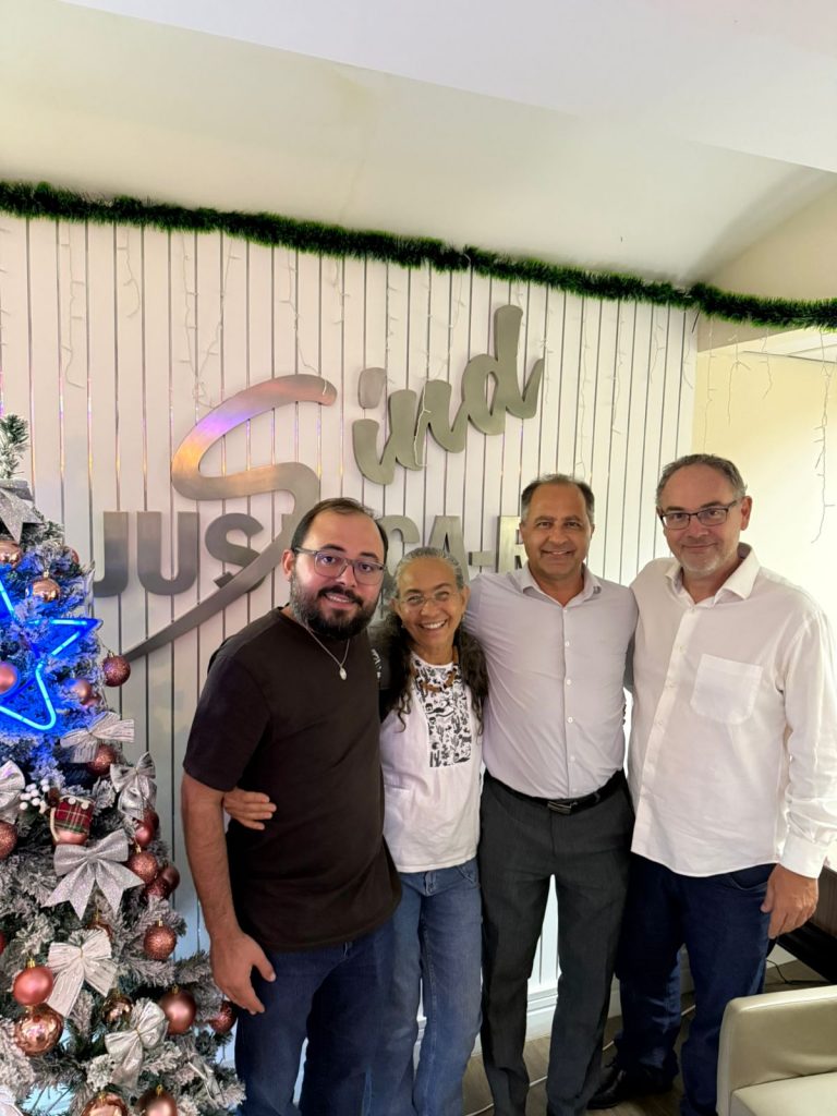 Deputada federal Heloísa Helena ouve demandas das trabalhadoras e trabalhadores da Justiça Estadual no Rio de Janeiro