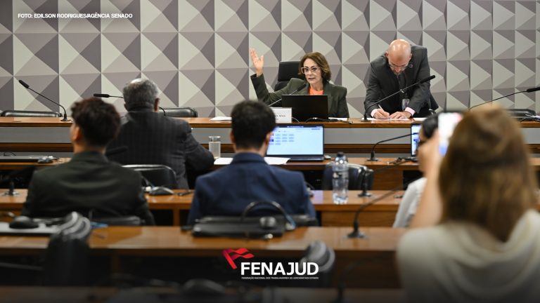 Atuação parlamentar impede arquivamento de proposta sobre contribuição previdenciária de aposentados do serviço público