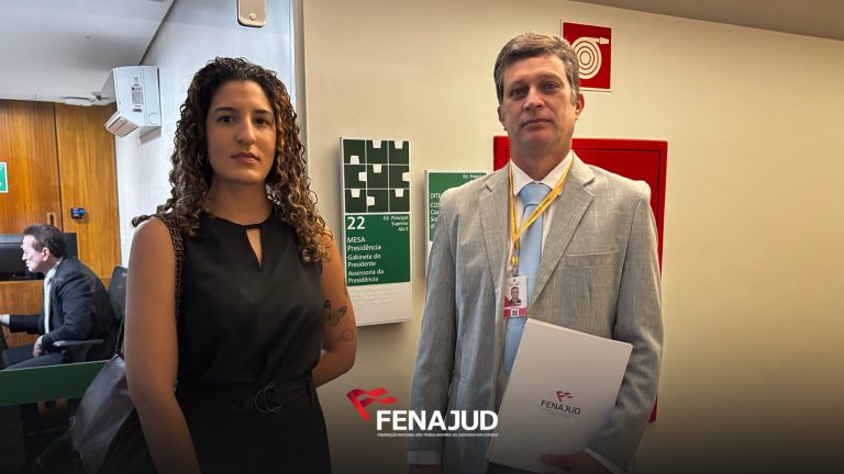 Fenajud entrega ofício na Câmara e reforça apensamento da PEC 6/2024 à PEC 555/2006