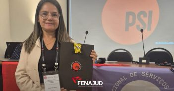 Workshop debate igualdade de gênero e fortalecimento da atuação sindical, com a presença da Fenajud